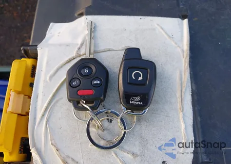 2018 Subaru Legacy 2.5I Premium из США, поврежденный, VIN 4S3BNAC69J3008758